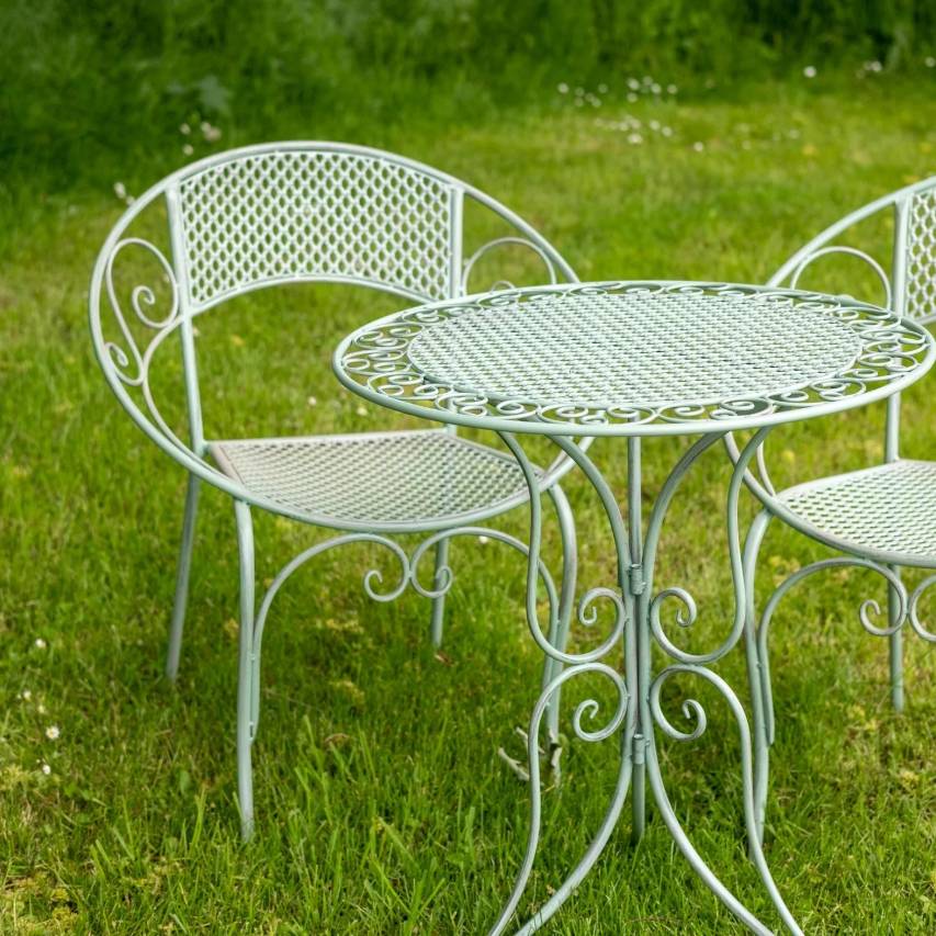 Aquitaine mesh bistro set in sage green